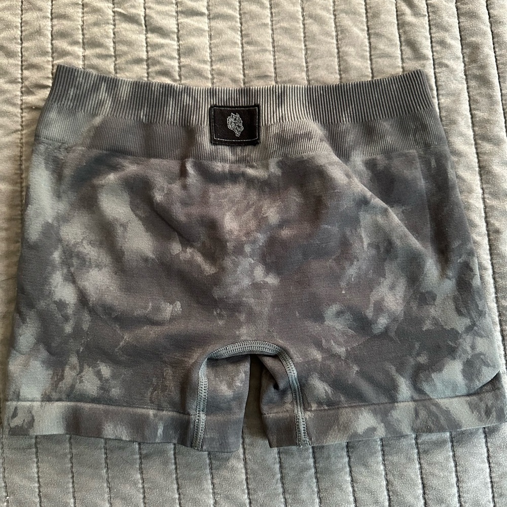 Lobos Katya Darc sport shorts grey marble